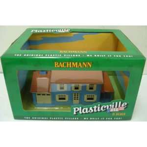  Bachmann 45305 Plasticville Built Up 2 Story House Toys & Games