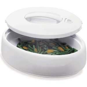  Insulated Hot / Cold Casserole Dish with Latching Lid 
