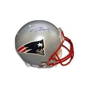   autographed Football Helmet (New England Patriots) 