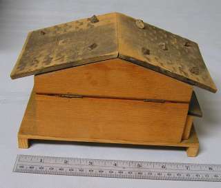 Music Box Cuendet Switzerland 2 song 22 notes Chalet  