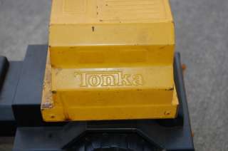 TONKA MIGHTY BACKHOE TRUCK TURBO DIESEL XMB 975  