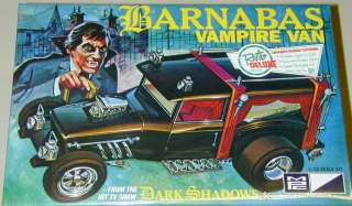   Style Vampire Van Barnabas Collins Dark Shadows MPC Vampire Van Model