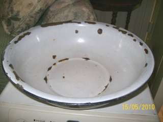 Vintage White Round Wash Basin Graniteware Dish Pan  