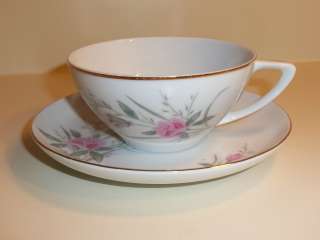 GOLDEN ROSE FINE CHINA JAPAN CUP AND SAUCER  