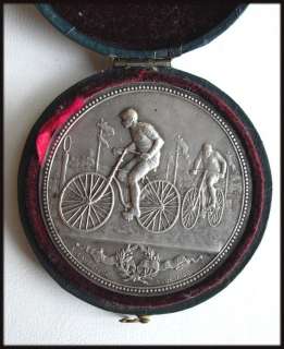 Médaille artistique, en argent, 50mm, 1900, 60g env, en très bon 