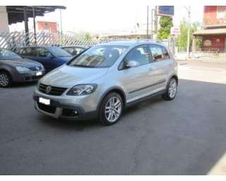 VOLKSWAGEN Golf Plus Cross 1.9 TDI a San Gennaro Vesuviano    