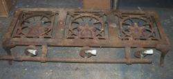 1503 3 THREE BURNER GAS COOKER, CAST LEGS, GOOD  