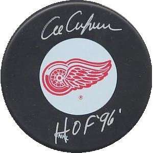 Al Arbour Autographed Puck   (Detroit Red Wings)