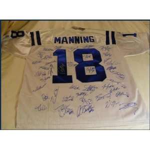  Indianapolis Colts Team Signed Jersey   Manning, Freeney 