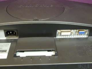 Samsung SyncMaster 2243 22 LCD Flat Screen Monitor  