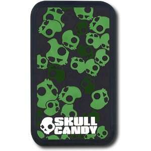   Case for Apple iPod Touch 2G, Green Camo  Players & Accessories