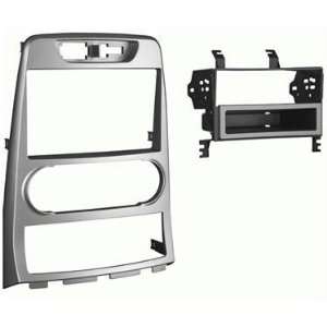   Din and Double Din Radio Installation Kit   Silver
