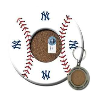  NY Yankees Coaster & Keychain Set (Master Card Exclusive 