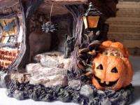 Boyds Bearly Built Villages Halloween BOO BEARY MANSION #19012   mint 