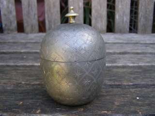   LID TOP ETCHED ART EGG SHAPED PEWTER JEWELERY TRINKET BOX  