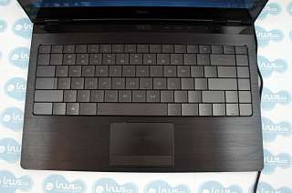 Dell Adamo 13 Laptop 13.4 HD Core 2 Duo 1.4GHz 128GB SSD WiFi Webcam 